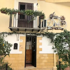 https://bb-colori-di-bahlara.sicilyhotelsitaly.net